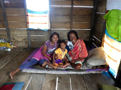 Kundang, wife Sofia and daughter Nur cahaya
